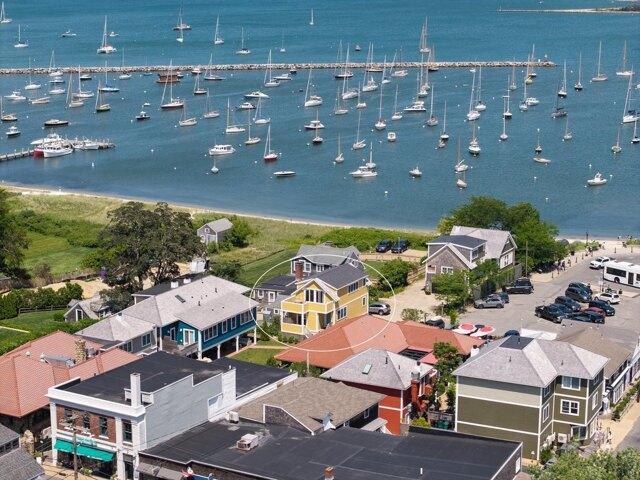 Condo for sale in William Street Historic District, Tisbury