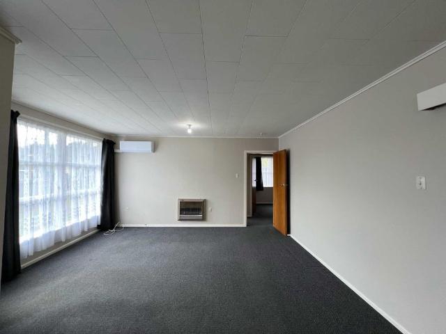 Apartment for rent in Homedale, Lower Hutt