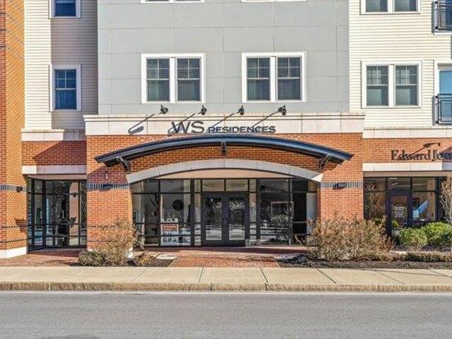 Condo for sale in Wakefield, Massachusetts