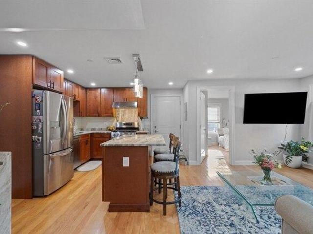 Condo for sale in Wakefield, Massachusetts