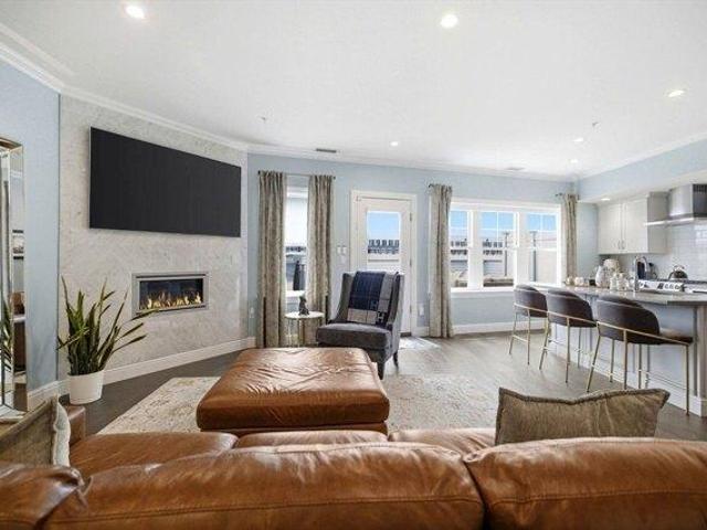 Condo for sale in Wakefield, Massachusetts