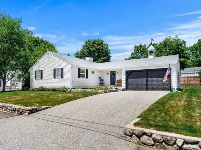 House for sale in Wakefield, Massachusetts