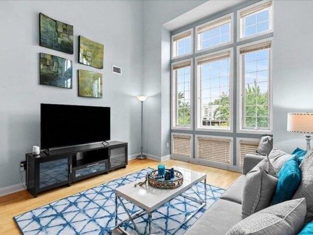 Condo for sale in Wakefield Crossing, Wakefield