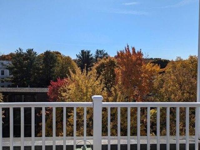 Condo for sale in Wakefield Crossing, Wakefield