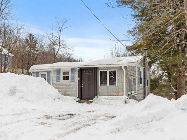 House for sale in Hampden, Massachusetts