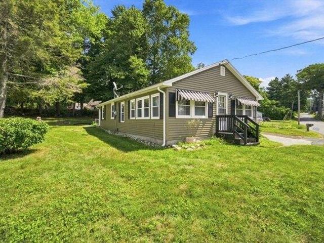 House for sale in Hampden, Massachusetts