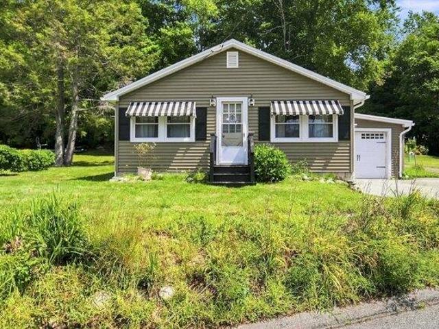 House for sale in Wales, Hampden County