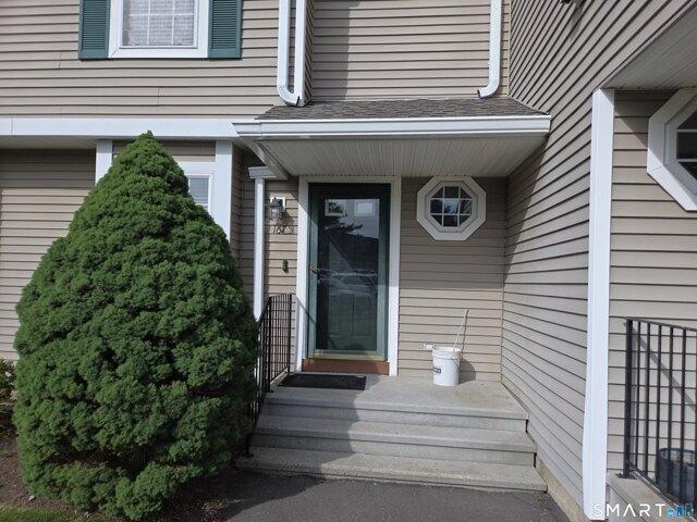 House for sale in Wallingford, Connecticut