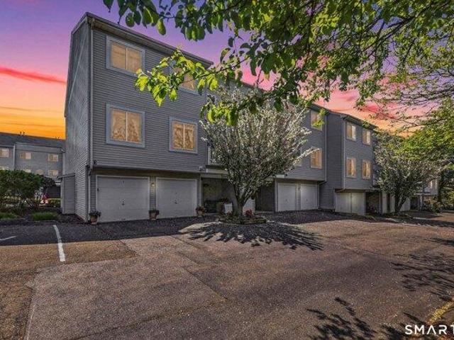 House for sale in Wallingford, Connecticut