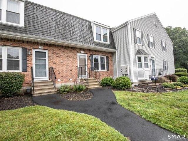 House for sale in Wallingford, Connecticut