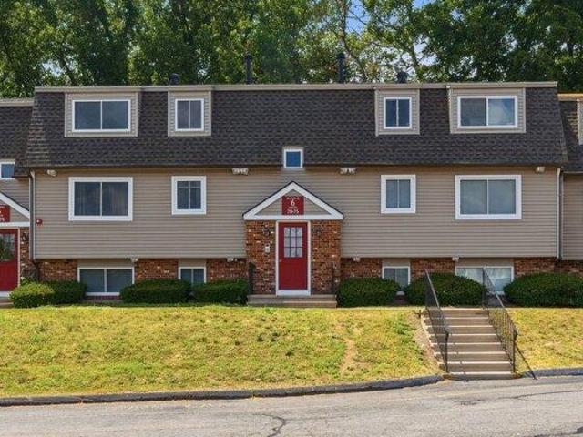 Condo for sale in Wallingford, Connecticut