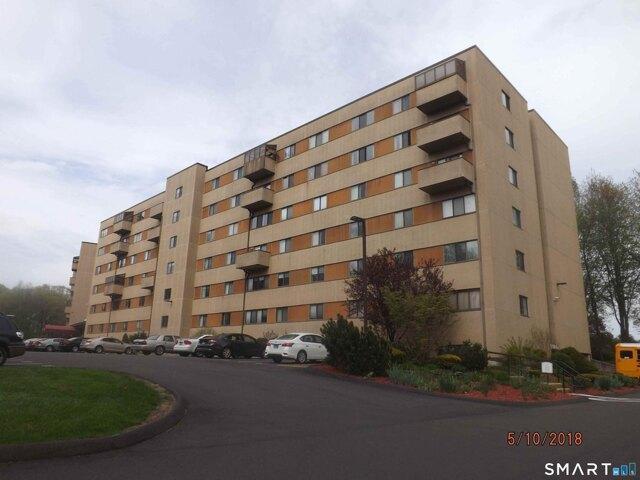 Condo for sale in Wallingford, South Central Connecticut Planning Region