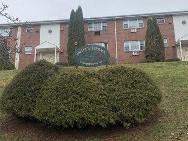 Condo for sale in Wallingford, South Central Connecticut Planning Region