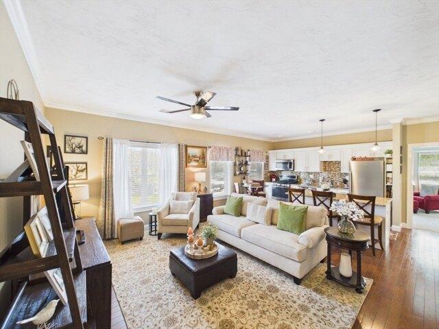 Condo for sale in Walpole, Massachusetts