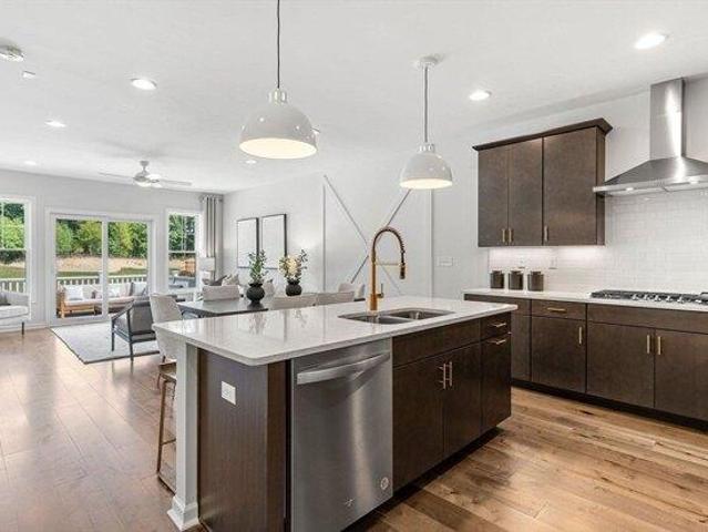 Condo for sale in Walpole, Massachusetts