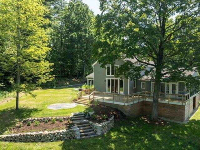 House for sale in New Hampshire
