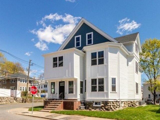 Condo for sale in Waltham, Massachusetts