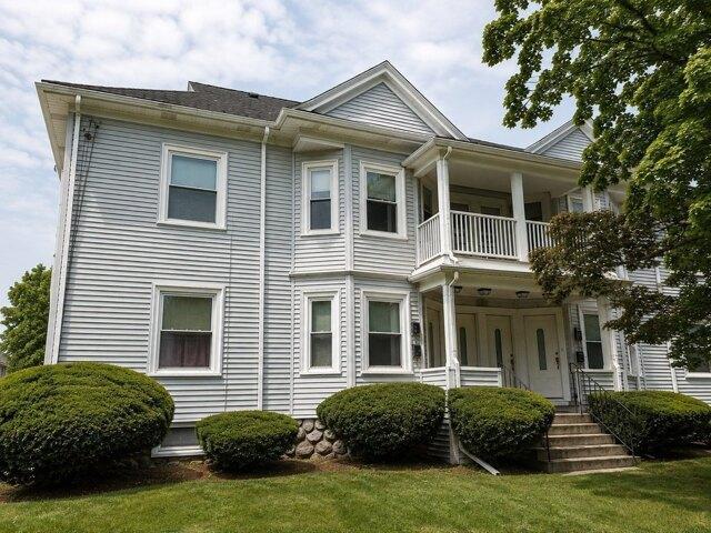 Condo for sale in South Side, Waltham