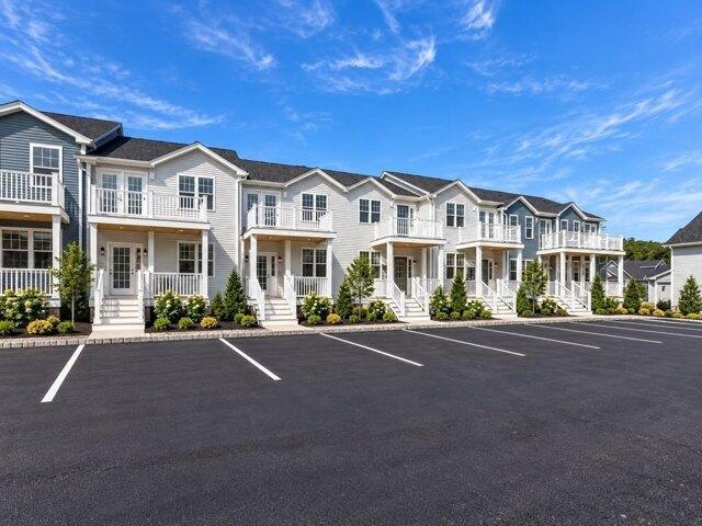 Condo for sale in Cataumet, Massachusetts