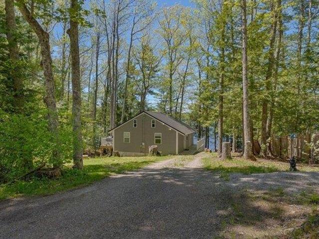 House for sale in Warren, Maine