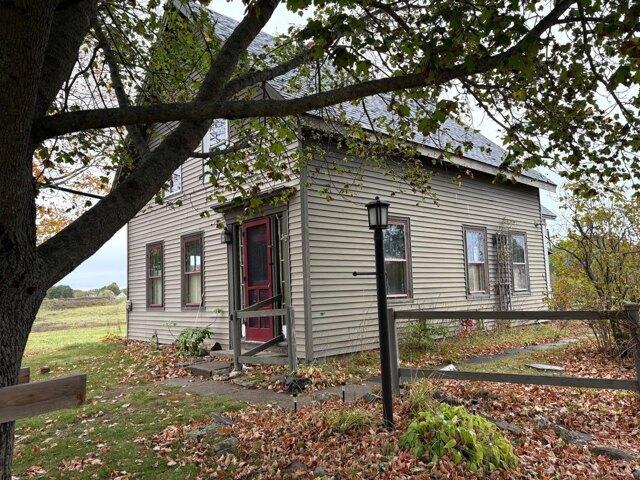House for sale in Warren, Maine