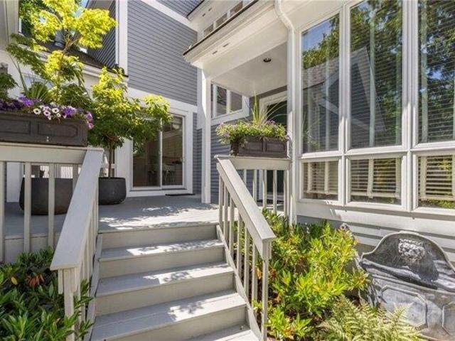 House for sale in Warren, Rhode Island