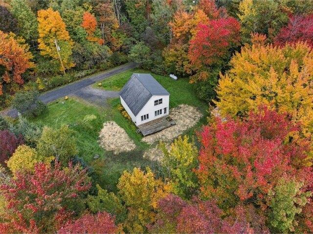 House for sale in Alpine Village, Warren