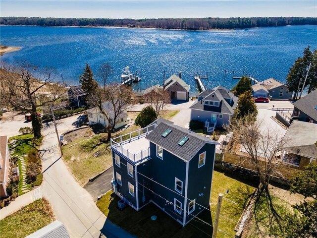 House for sale in Warwick, Rhode Island