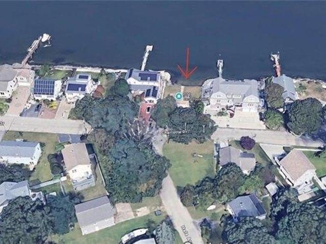 House for sale in Warwick, Rhode Island