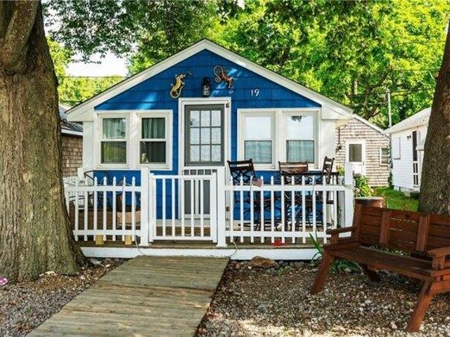House for sale in Warwick, Rhode Island