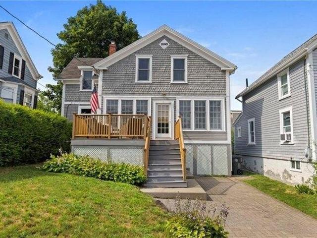 House for sale in Warwick, Rhode Island