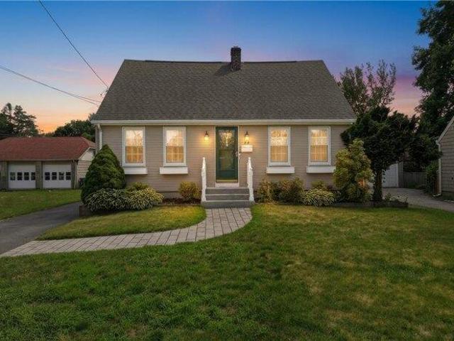 House for sale in Warwick, Rhode Island