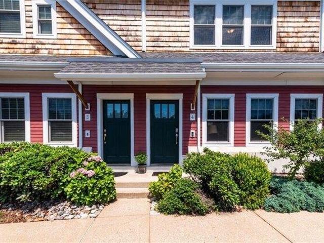 House for sale in Warwick, Rhode Island