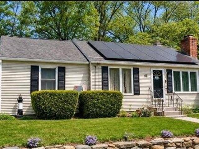 House for sale in Warwick, Rhode Island