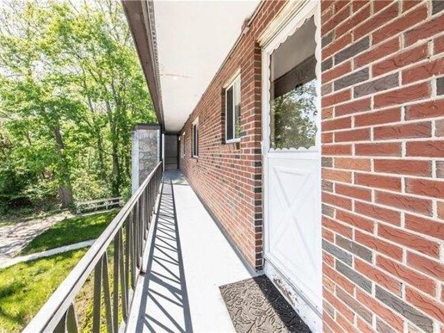Condo for sale in Warwick, Rhode Island
