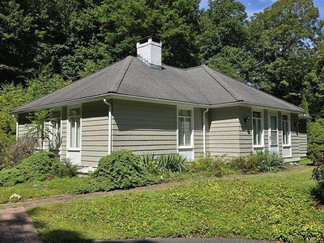 House for sale in Washington, Northwest Hills Planning Region