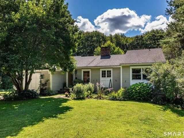 House for sale in Washington, Connecticut