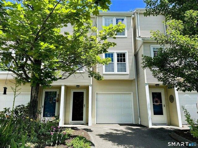 House for sale in Waterbury, Connecticut