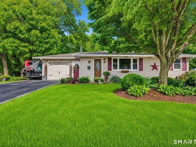 House for sale in Waterbury, Connecticut