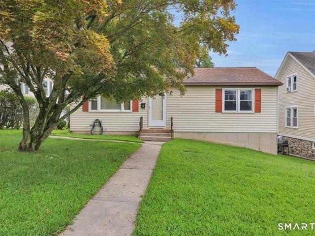 House for sale in Waterbury, Connecticut