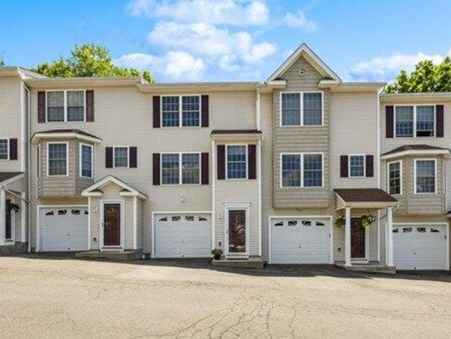 House for sale in Waterbury, Connecticut