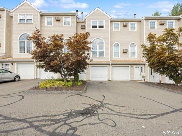 House for sale in Waterbury, Connecticut