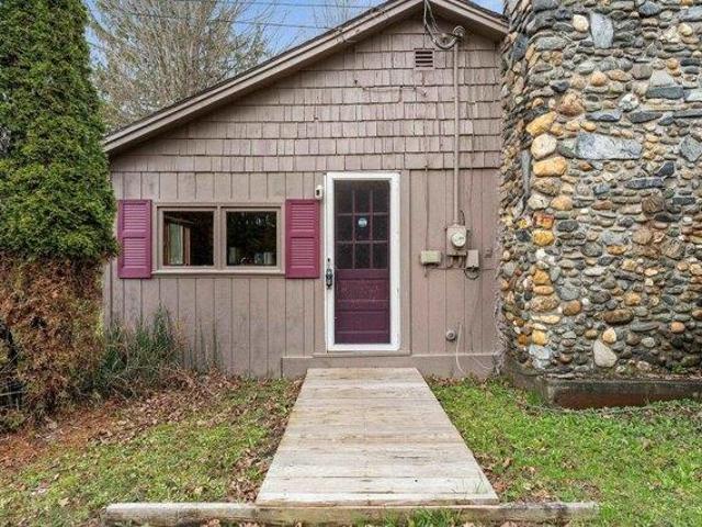 House for sale in Waterbury, Vermont