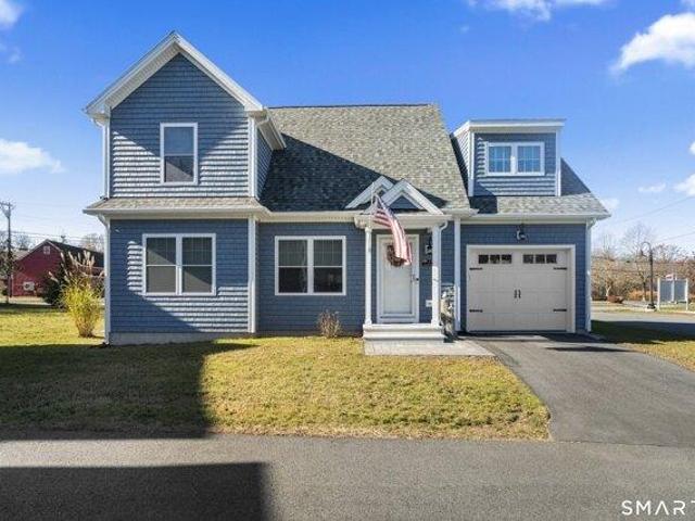 House for sale in Waterford, Connecticut