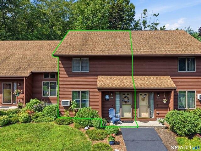 House for sale in Waterford, Connecticut