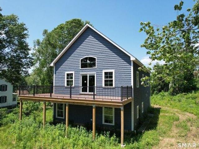 House for sale in Waterford, Connecticut