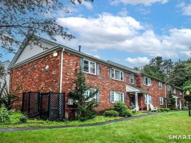 Condo for sale in Oakville, Connecticut