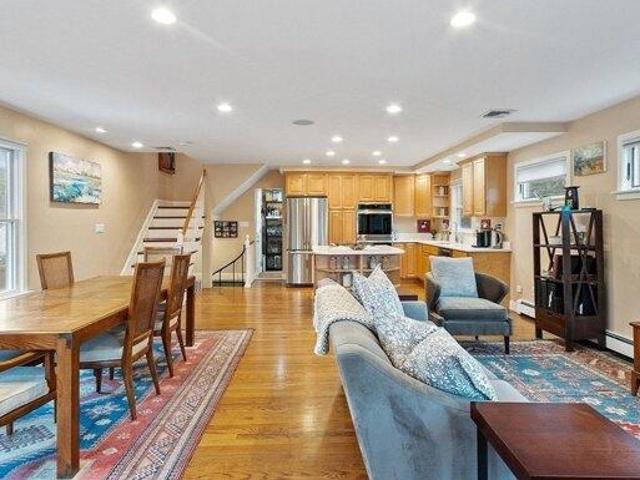 House for sale in Wayland