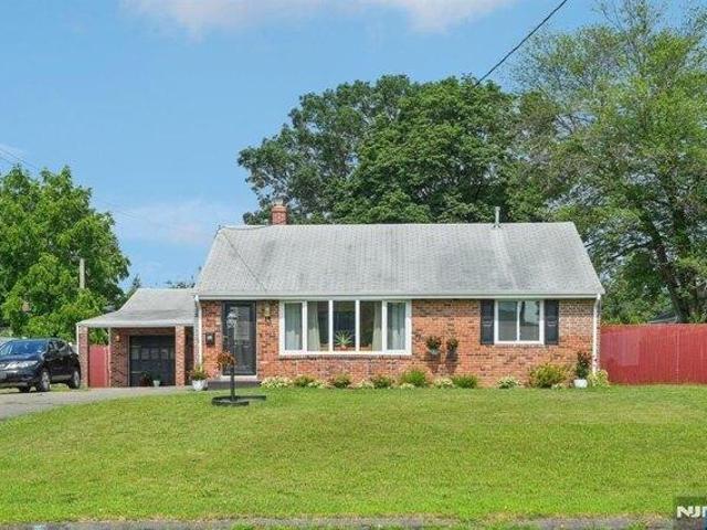 House for sale in Passaic, New Jersey