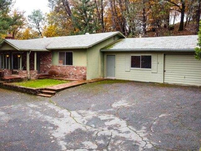 House for sale in Weaverville, California